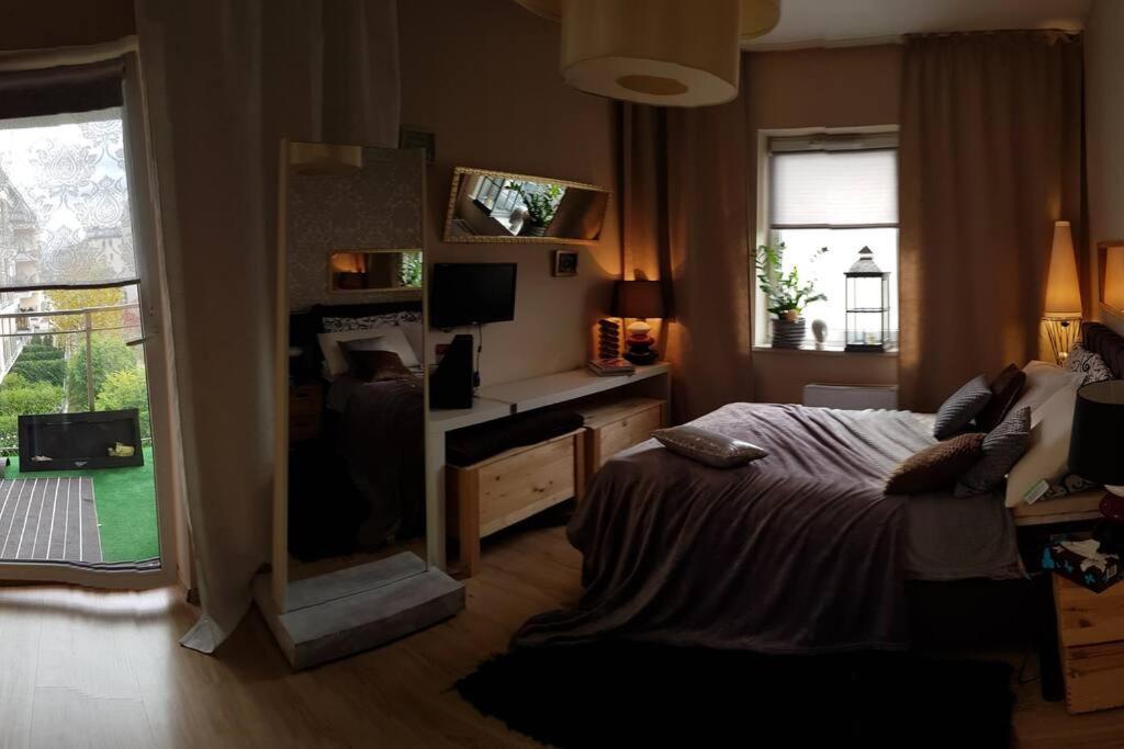 Warsaw King Size Apartment Exterior photo